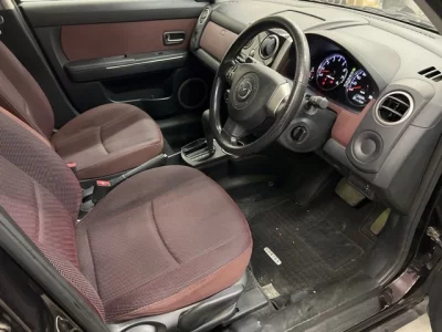 Mazda VERISA  с аукциона в Японии