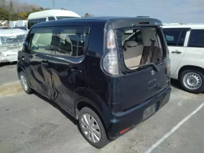 Suzuki MRWAGON