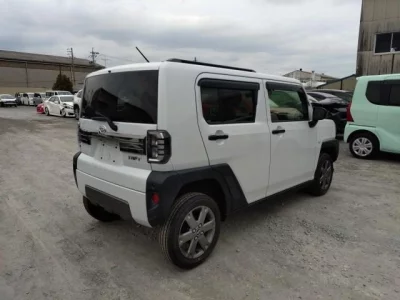 Daihatsu TAFT