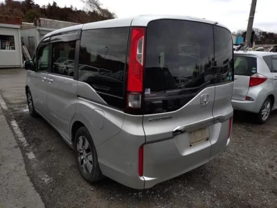 Honda STEP WAGON