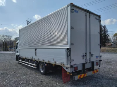 Isuzu FORWARD