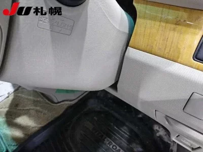 Toyota ESTIMA  с аукциона в Японии