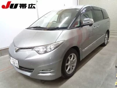 Toyota ESTIMA  с аукциона в Японии