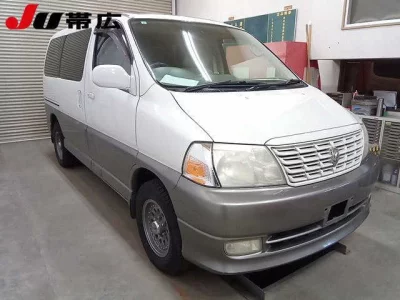 Toyota HIACE  с аукциона в Японии