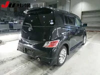 Toyota BB лот № 6 оценка R  с аукциона в Японии 1