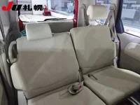 Toyota SIENTA лот № 4 оценка 3  с аукциона в Японии 5