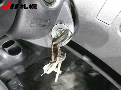 Toyota VITZ  с аукциона в Японии