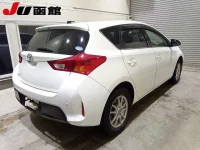 Toyota AURIS лот № 9250 оценка R  с аукциона в Японии 4