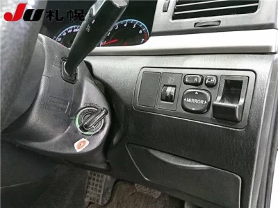 Toyota ALLEX  с аукциона в Японии