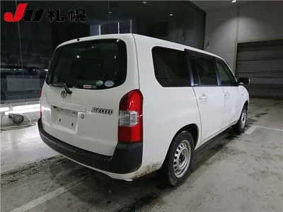 Toyota Succeed