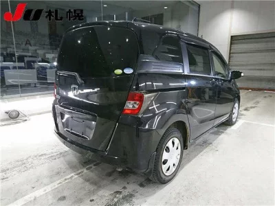 Honda FREED  с аукциона в Японии