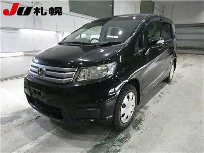 Honda FREED  с аукциона в Японии