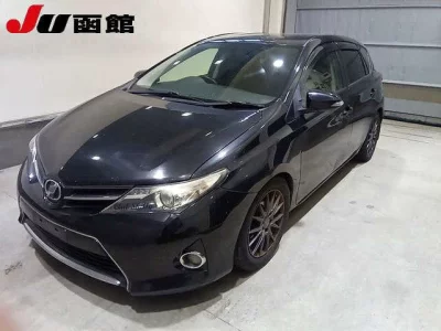 Toyota AURIS  с аукциона в Японии