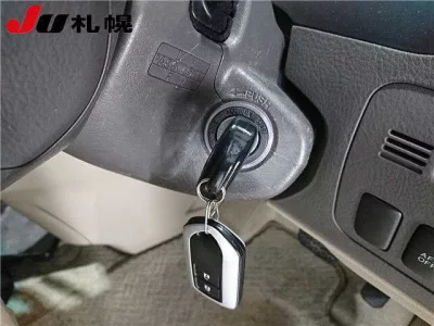 Toyota ALPHARD  с аукциона в Японии