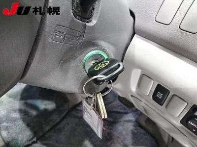 Toyota ESTIMA  с аукциона в Японии