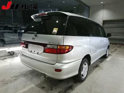 Toyota ESTIMA  с аукциона в Японии