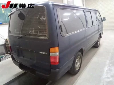 Toyota HIACE VAN  с аукциона в Японии