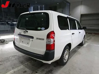 Toyota Succeed