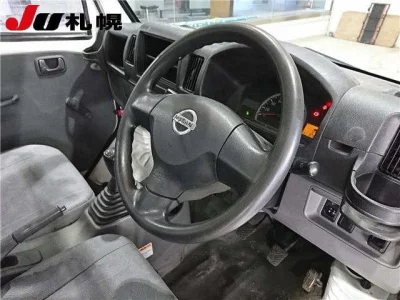 Nissan CLIPPER TRUCK