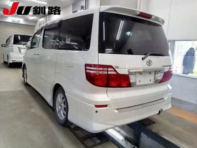 Toyota ALPHARD  с аукциона в Японии