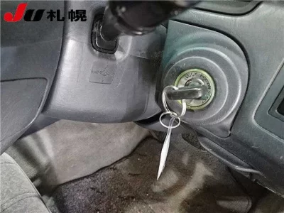 Toyota CROWN  с аукциона в Японии