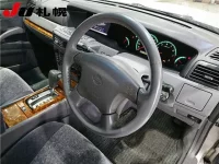 Nissan GLORIA лот № 114 оценка R  с аукциона в Японии 2