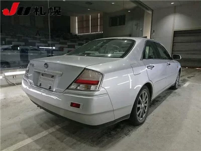 Nissan GLORIA  с аукциона в Японии