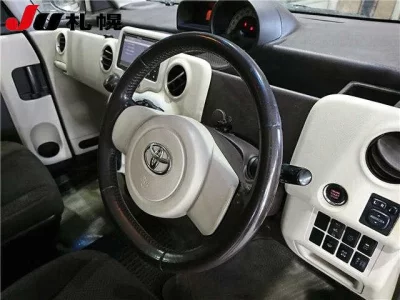 Toyota PORTE  с аукциона в Японии