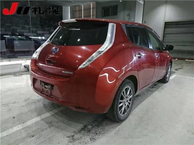 Nissan LEAF  с аукциона в Японии