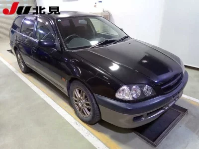 Toyota CALDINA  с аукциона в Японии