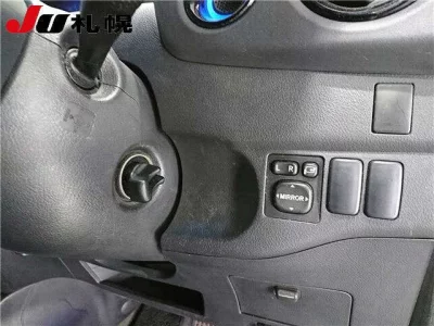 Toyota BB  с аукциона в Японии