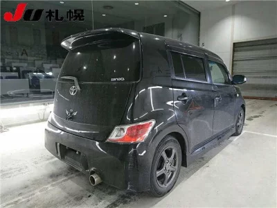 Toyota BB  с аукциона в Японии