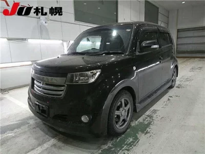 Toyota BB  с аукциона в Японии