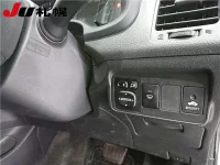 Toyota COROLLA FIELDER лот № 303 оценка R  с аукциона в Японии 3