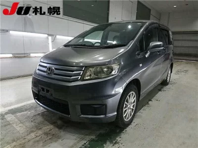 Honda FREED  с аукциона в Японии