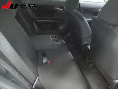 Toyota COROLLA RUMION  с аукциона в Японии