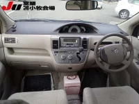 Toyota RAUM лот № 5093 оценка 3  с аукциона в Японии 2
