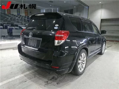 Toyota Vanguard