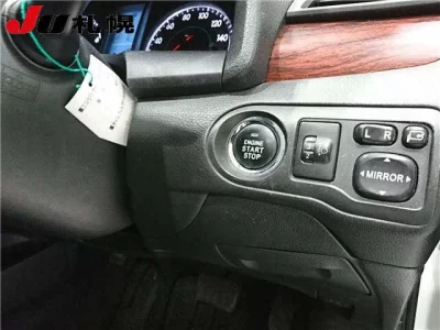 Toyota ALLION  с аукциона в Японии