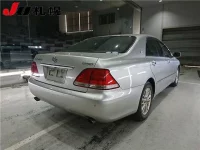 Toyota CROWN лот № 377 оценка R  с аукциона в Японии 1