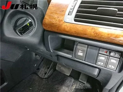 Honda ELYSION  с аукциона в Японии