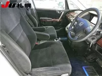 Honda ELYSION лот № 437 оценка 3.5  с аукциона в Японии 4