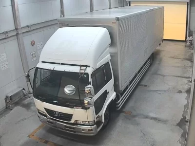 Nissan CONDOR