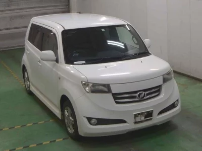 Toyota BB  с аукциона в Японии