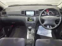 Toyota COROLLA FIELDER лот № 3555 оценка 3  с аукциона в Японии 2