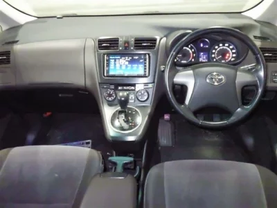 Toyota MARK X ZIO  с аукциона в Японии