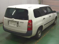 Toyota SUCCEED лот № 72 оценка 3.5  с аукциона в Японии 6