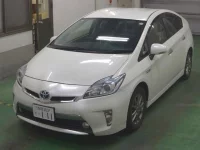 Toyota PRIUS PHV лот № 3657 оценка 3.5  с аукциона в Японии 5