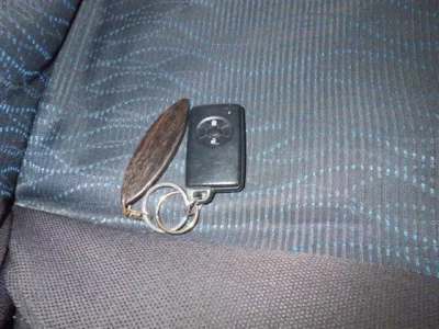 Toyota AURIS  с аукциона в Японии