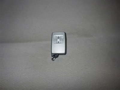 Toyota ESTIMA  с аукциона в Японии